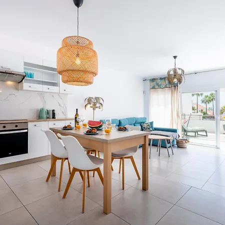 Lägenhet Sunny Paradise With Ocean View