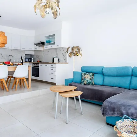 Sunny Paradise With Ocean View דירה