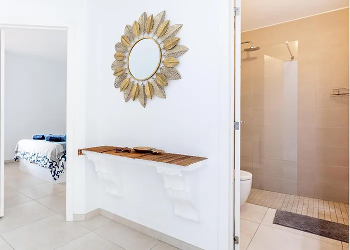 Sunny Paradise With Ocean View 公寓 阿德耶