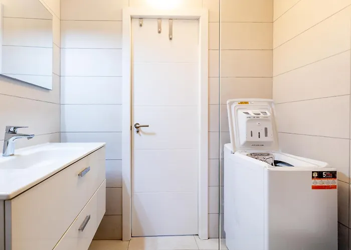 Sunny Paradise With Ocean View 公寓 阿德耶