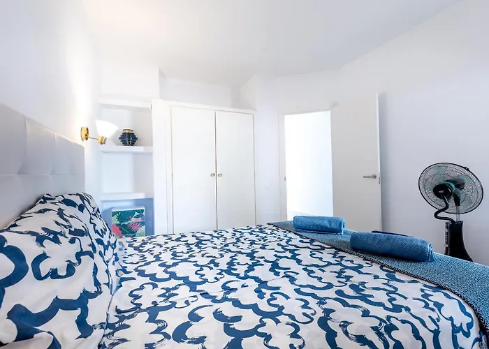 Sunny Paradise With Ocean View 阿德耶