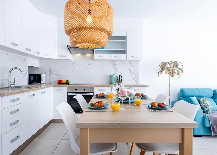 Sunny Paradise With Ocean View Apartman